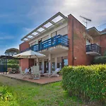 וילה Capo Bianco *